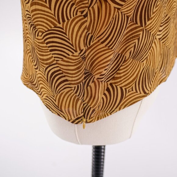 Liz Claiborne Medium Brown V-Neck Short ‎ Sleeve Blouse Lined Top Rayon - Picture 5 of 10